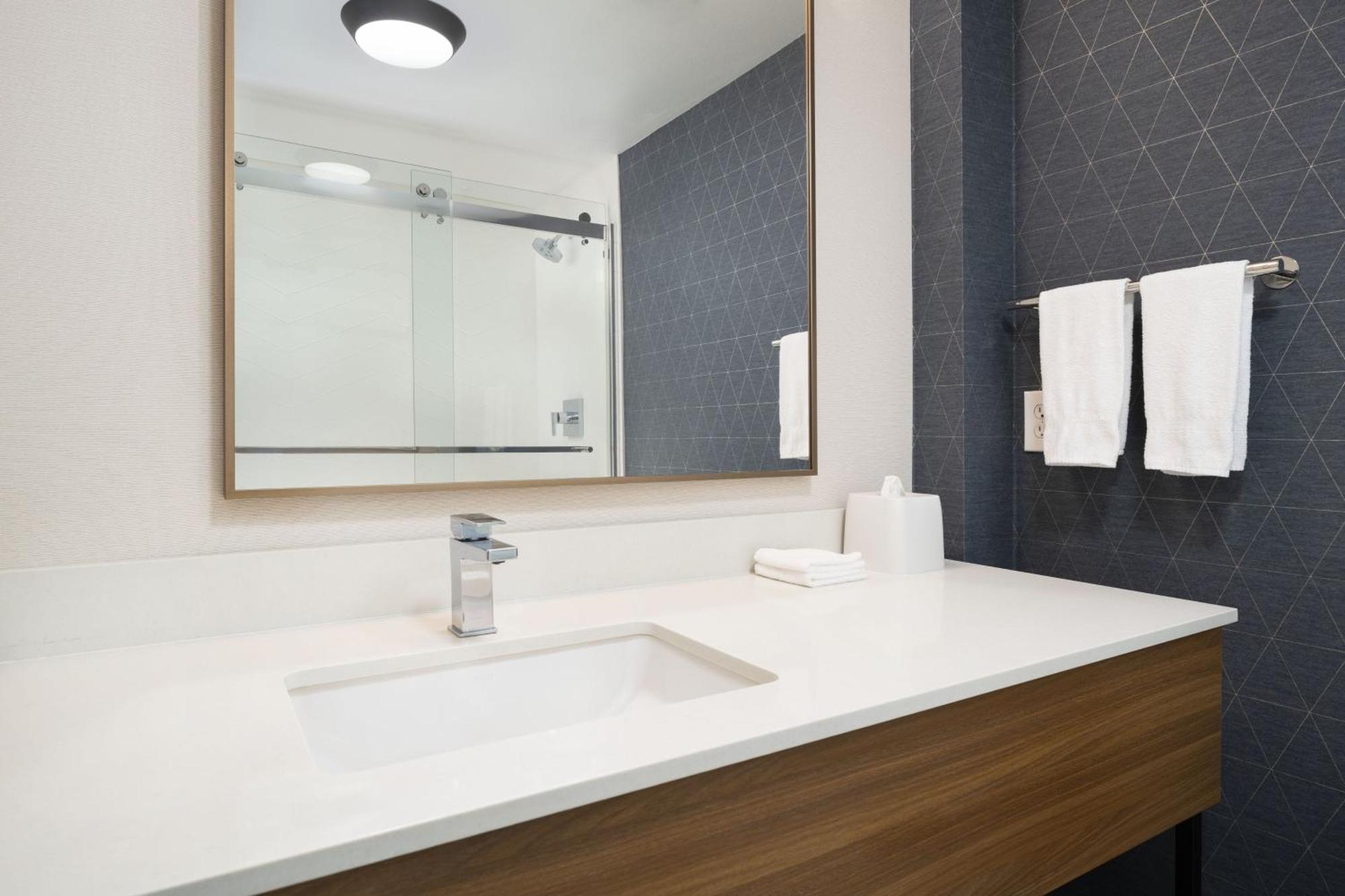 Fairfield By Marriott Inn & Suites Fresno Riverpark Buitenkant foto