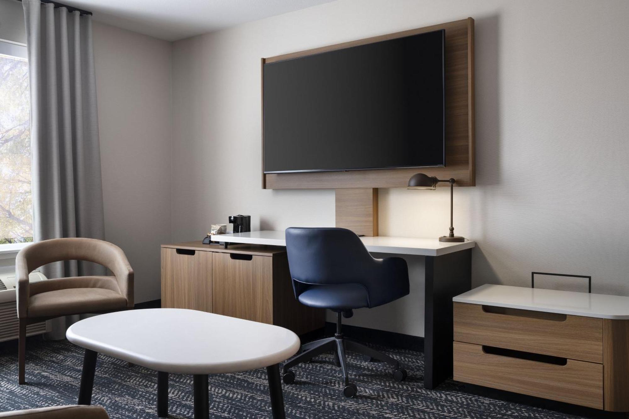 Fairfield By Marriott Inn & Suites Fresno Riverpark Buitenkant foto