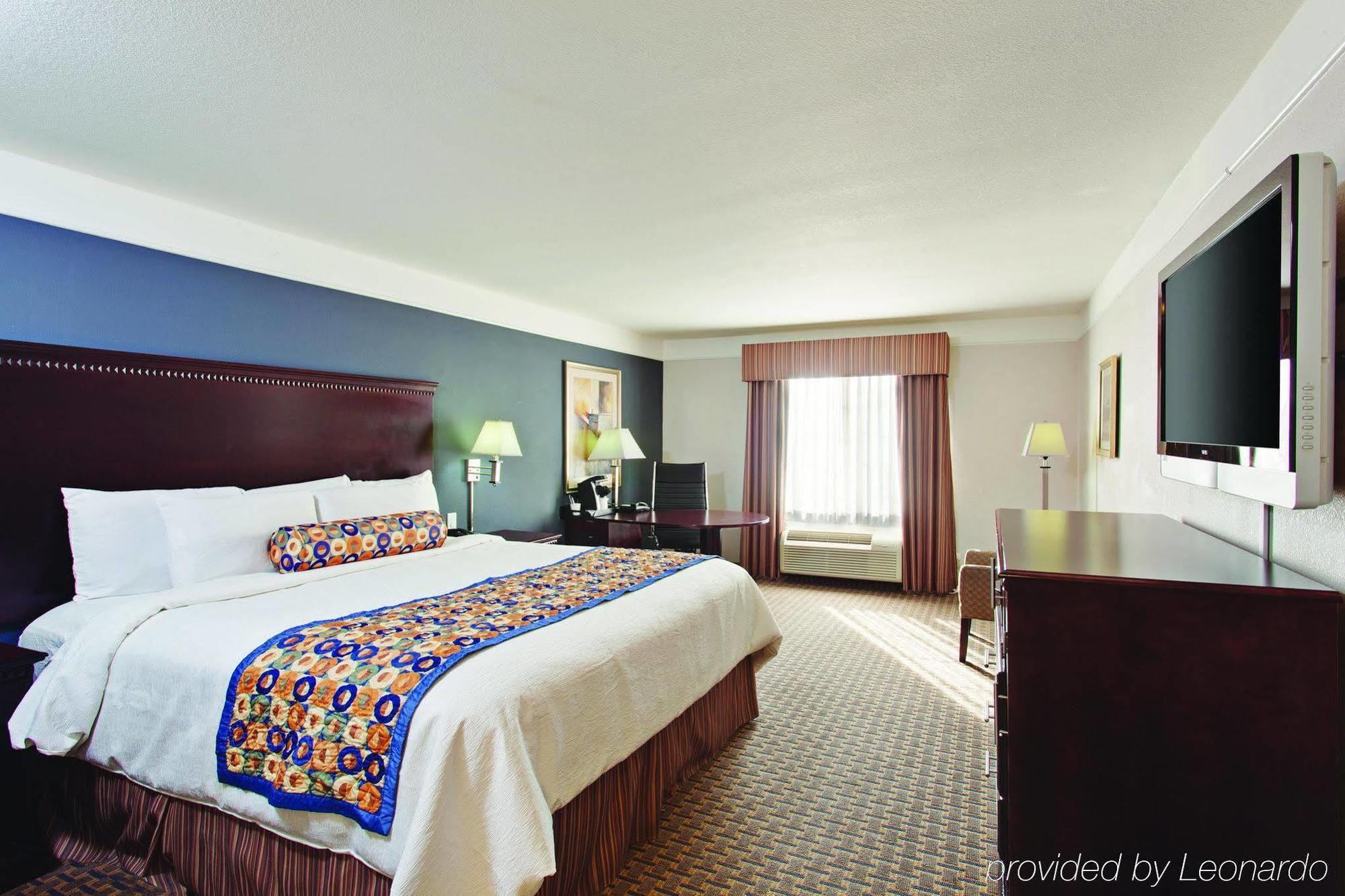 Fairfield By Marriott Inn & Suites Fresno Riverpark Buitenkant foto
