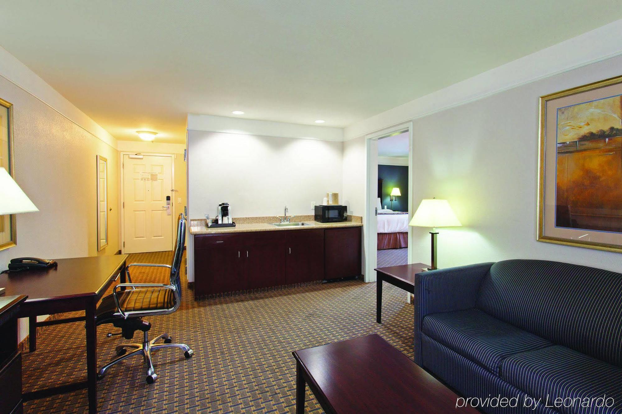 Fairfield By Marriott Inn & Suites Fresno Riverpark Buitenkant foto